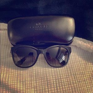 Coach sun glasses